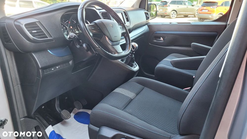 Peugeot Traveller 2.0 BlueHDi Long Business - 11