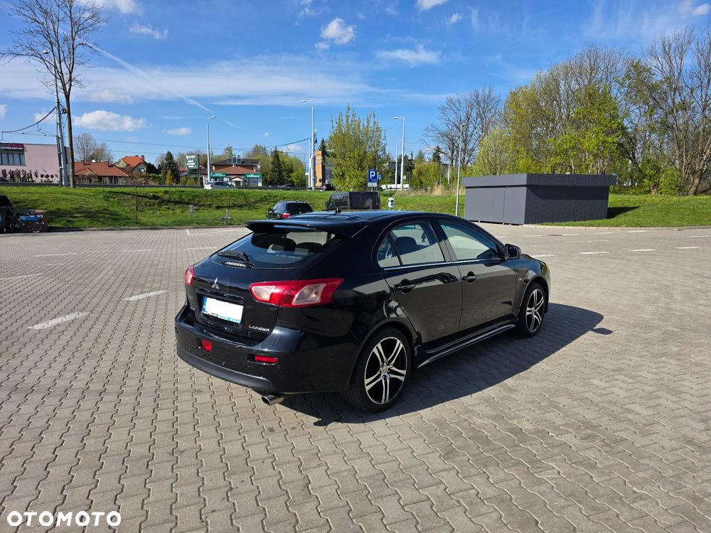 Mitsubishi Lancer 1.8 Intense - 3