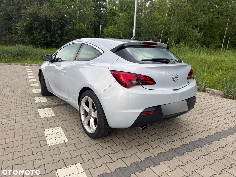 Opel Astra - 6
