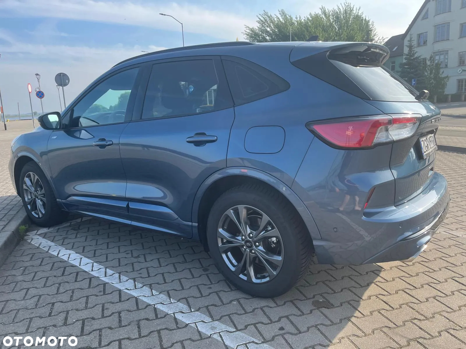 Ford Kuga 1.5 EcoBoost FWD ST-Line - 10