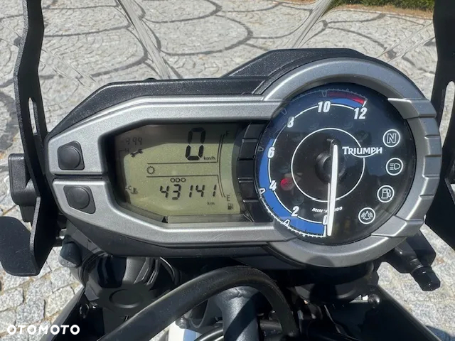 Triumph Tiger - 17