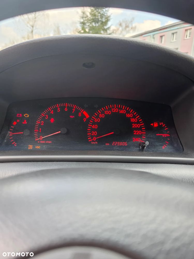 Toyota Corolla 1.8 VVTL-i TSport - 12