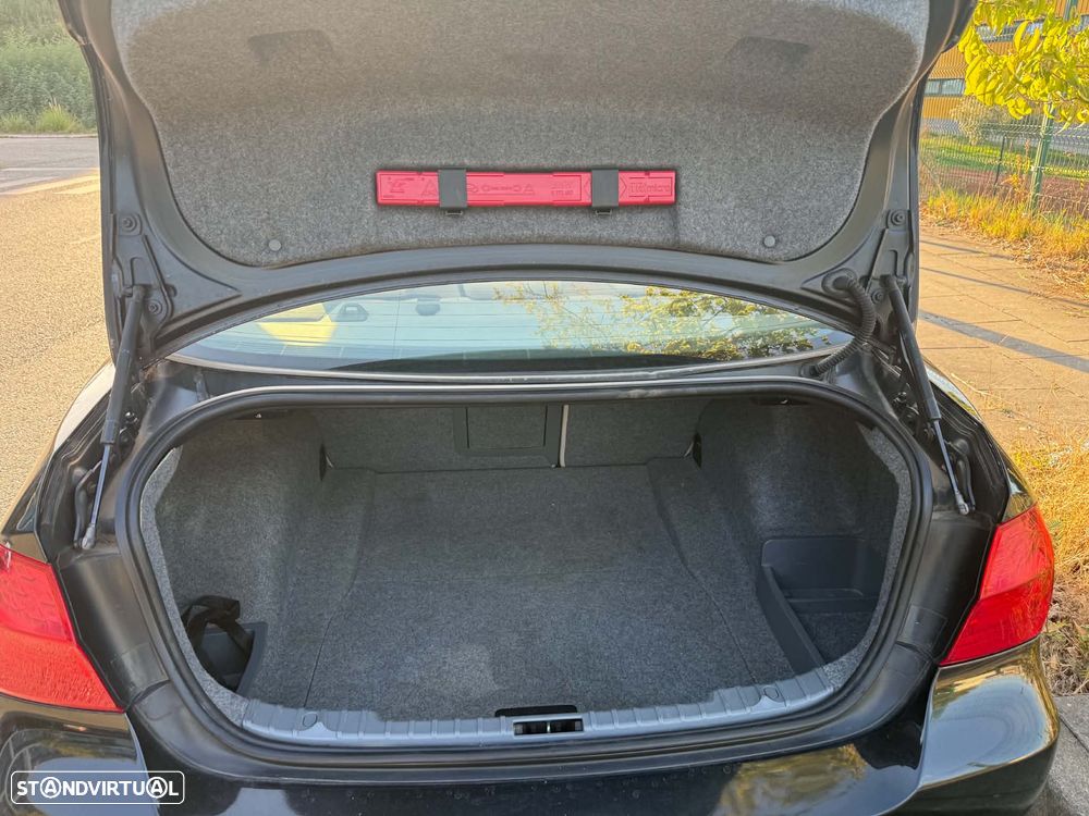 BMW 320 d Pack M - 3