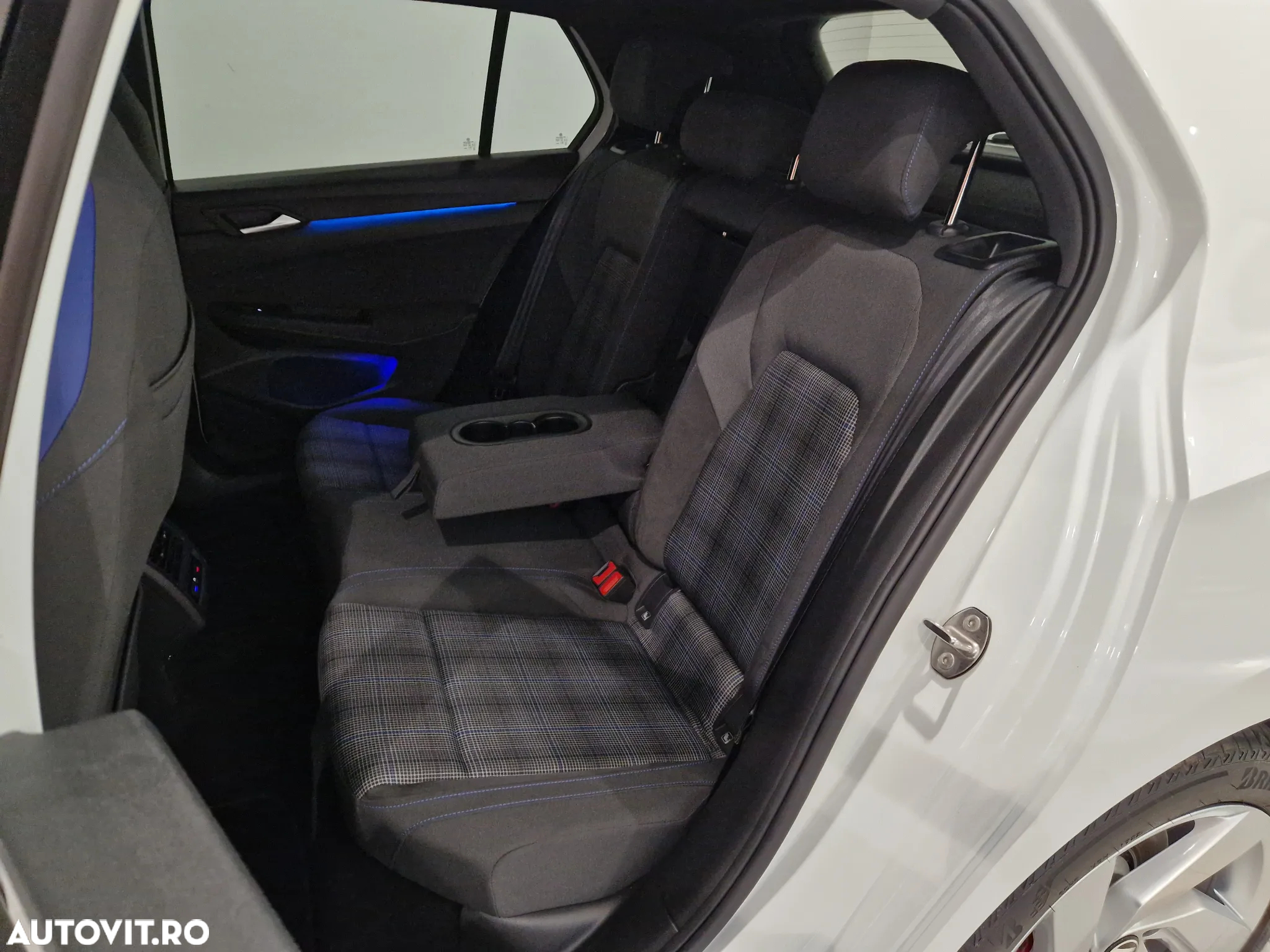Volkswagen Golf 1.4 eHybrid OPF DSG GTE - 14
