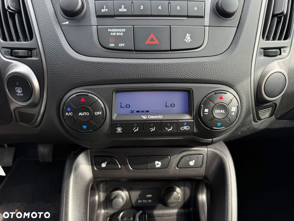 Hyundai ix35 1.7 CRDi 2WD Fifa World Cup Edition - 10