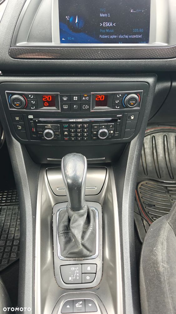 Citroën C5 2.0 16V Confort - 22