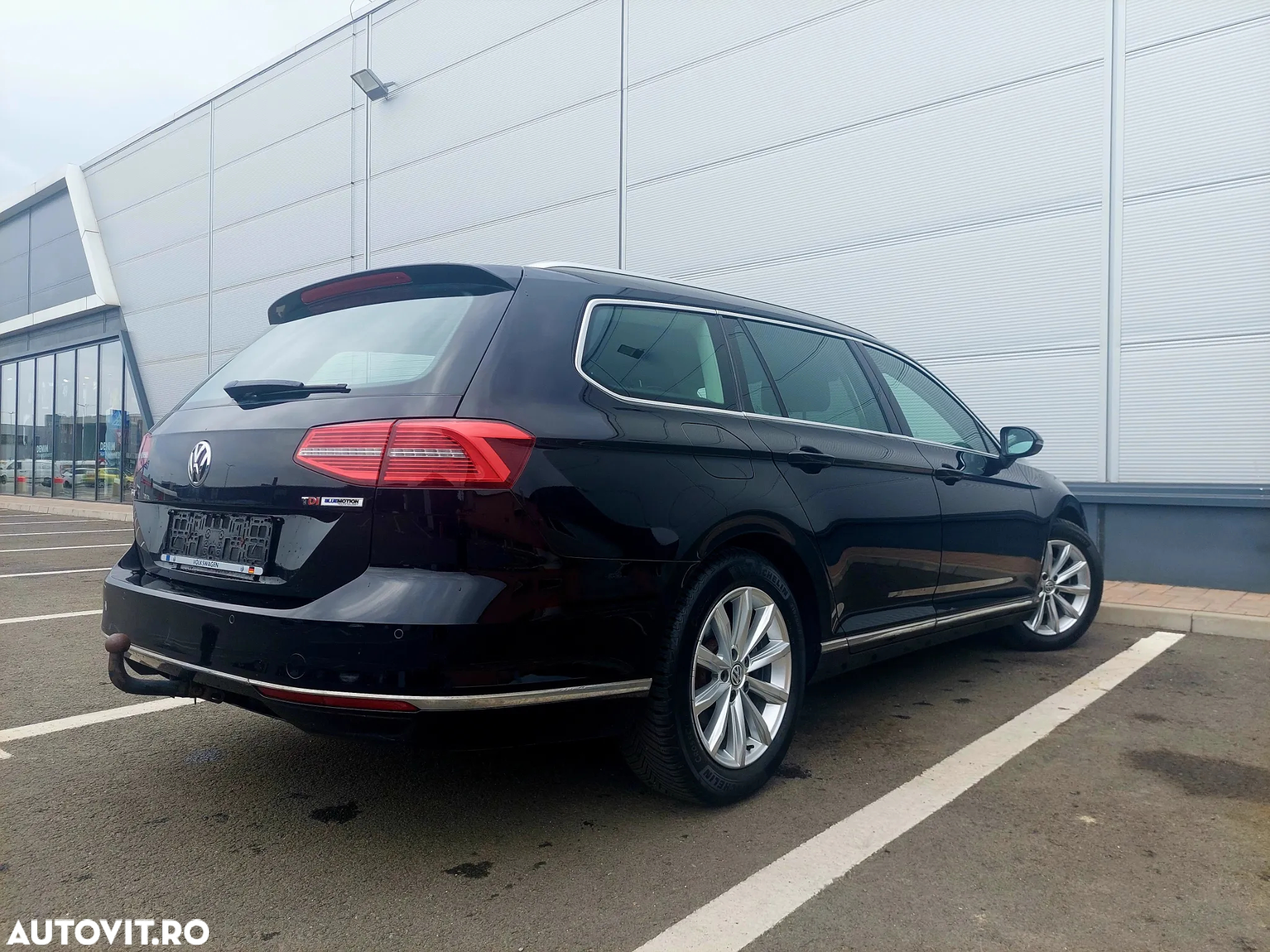 Volkswagen Passat - 3