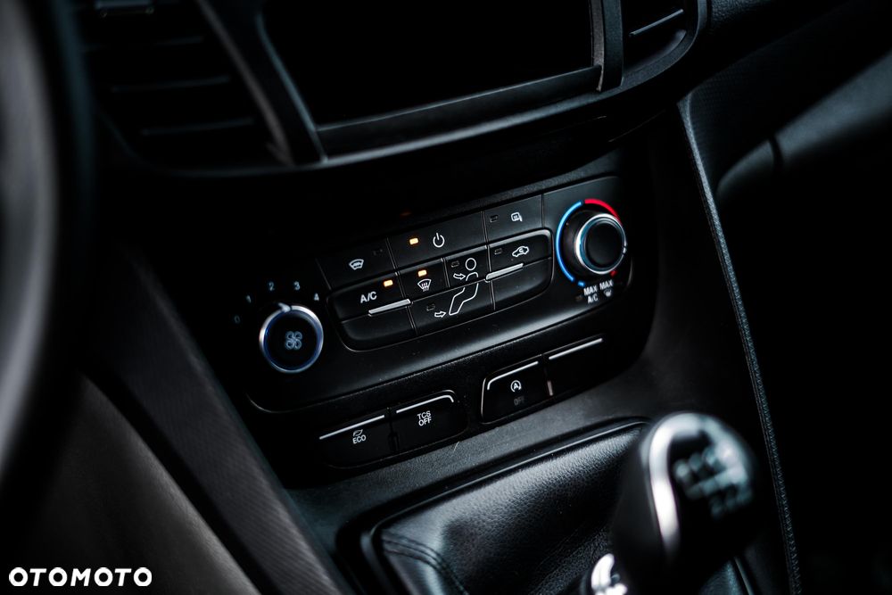 Ford Connect - 11