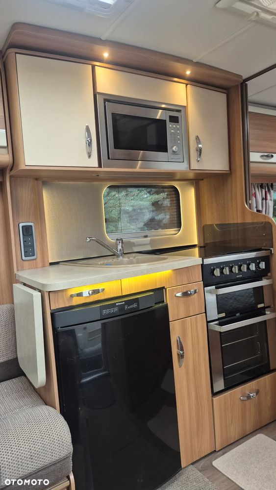 SWIFT CHALLENGER  565 - 13