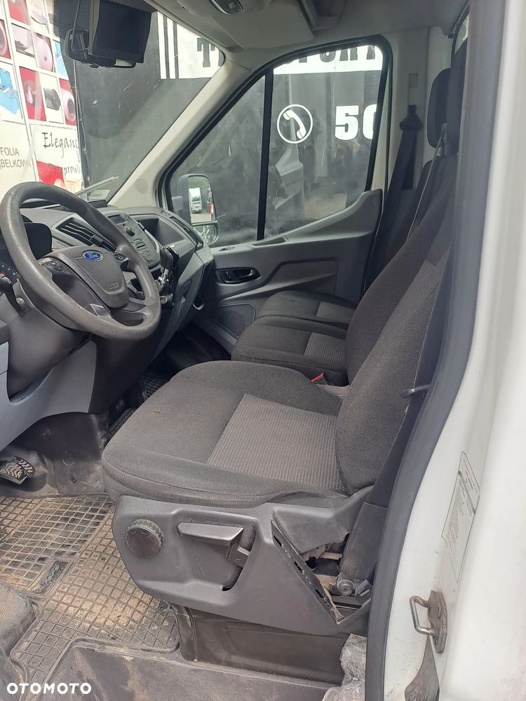 Ford Transit - 8