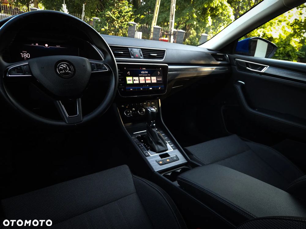 Skoda Superb 2.0 TDI SCR 4x4 Ambition DSG - 32