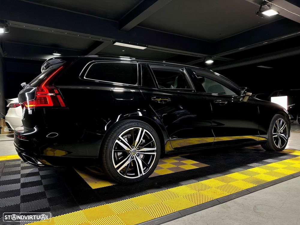 Volvo V60 2.0 T6 AWD TE R-Design - 10