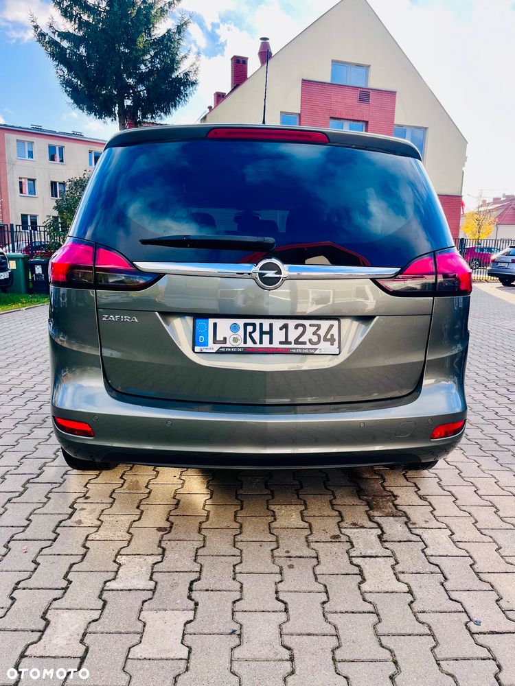 Opel Zafira - 14