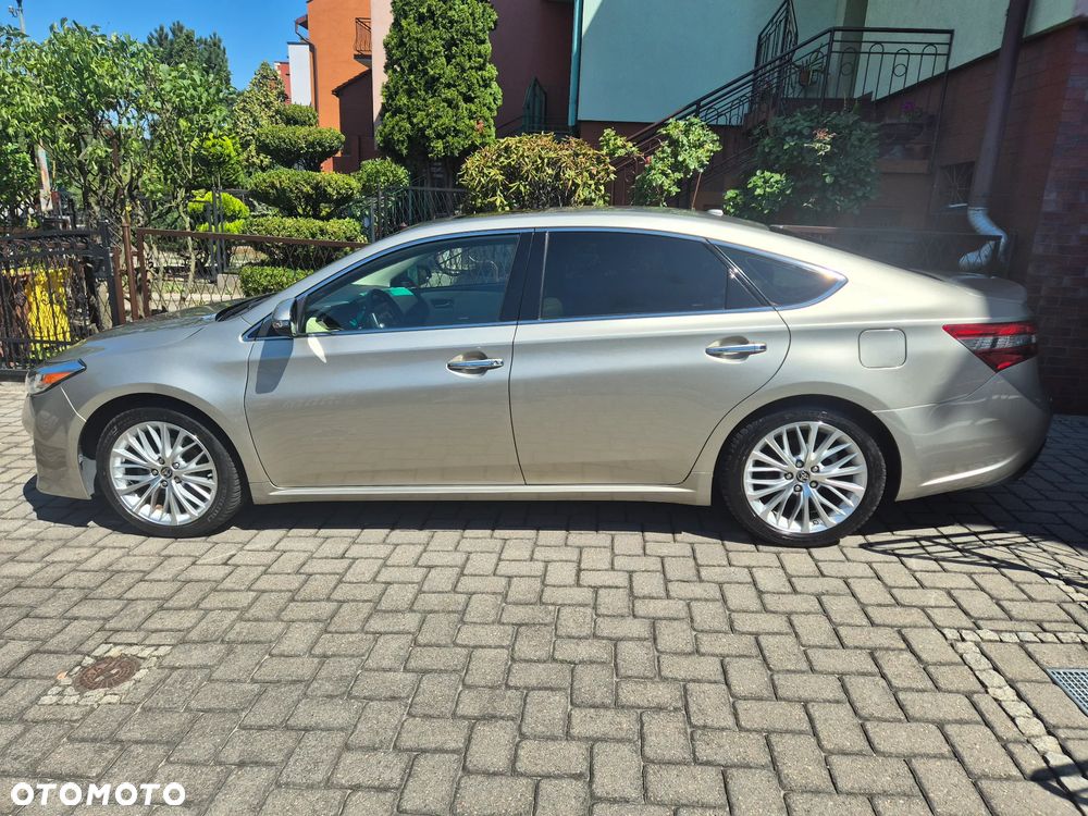 Toyota Avalon 3.5 XL - 7