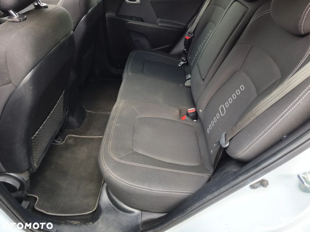 Kia Sportage 1.7 CRDI Business Line M 2WD - 19