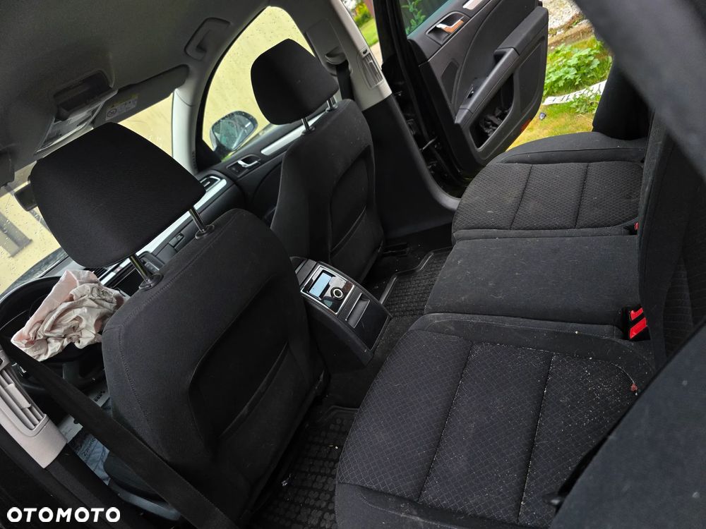 Skoda Superb 2.0 TDI Ambition - 17