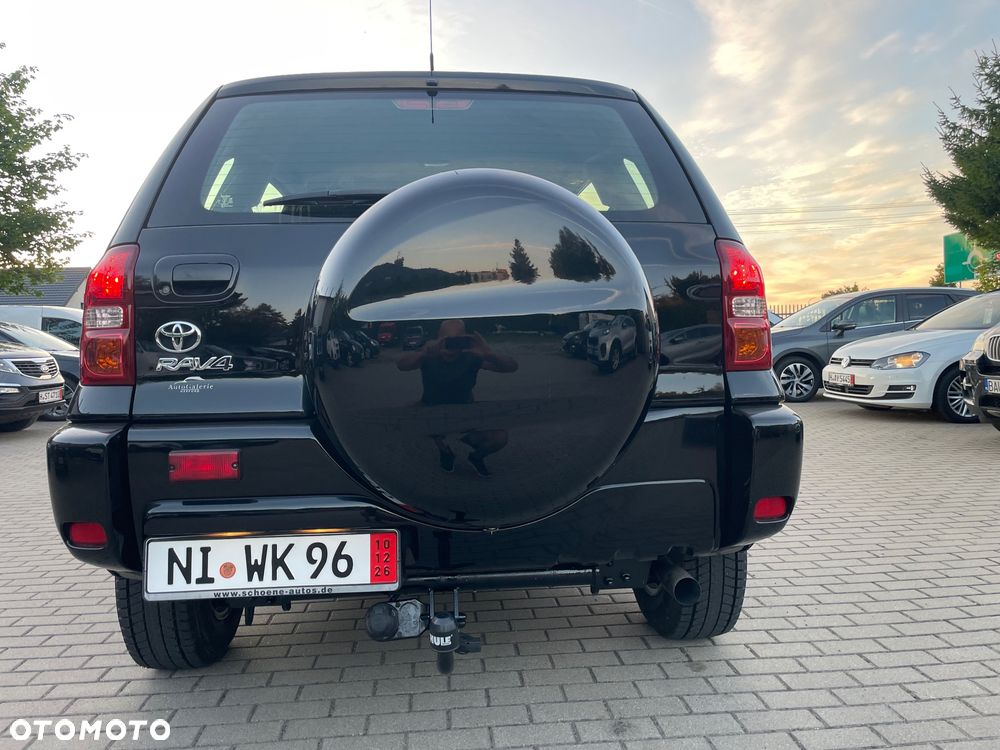 Toyota RAV4 2.0 D-4D Prestige - 4