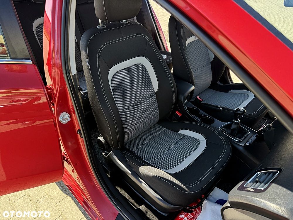 Kia Ceed 1.4 L - 26