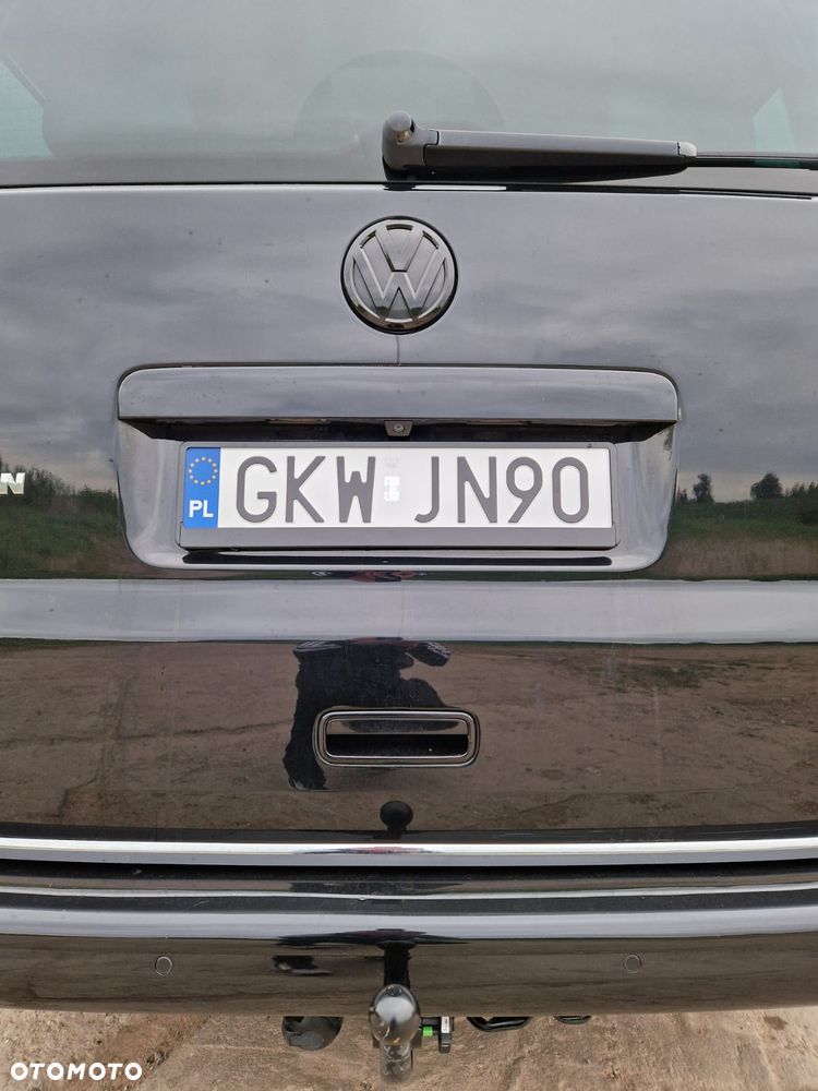 Volkswagen Multivan - 10