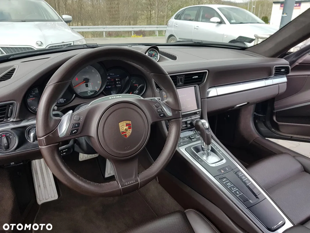 Porsche 911 Carrera 4S PDK - 16