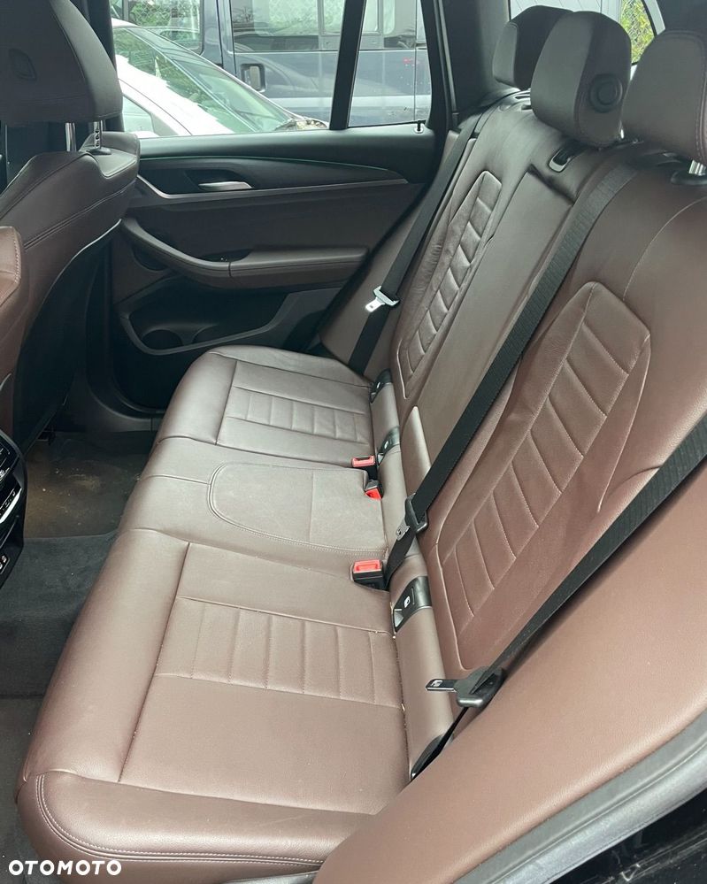 BMW X3 xDrive20d - 6