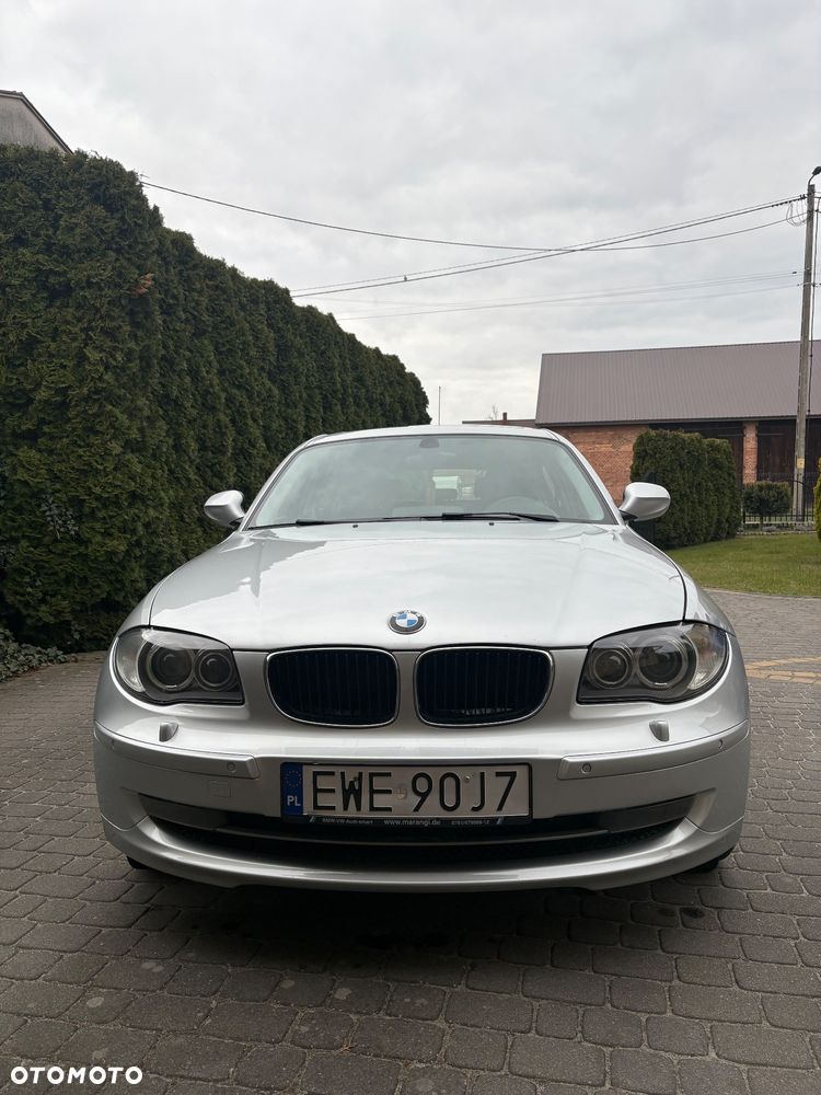 BMW Seria 1 116d DPF - 5