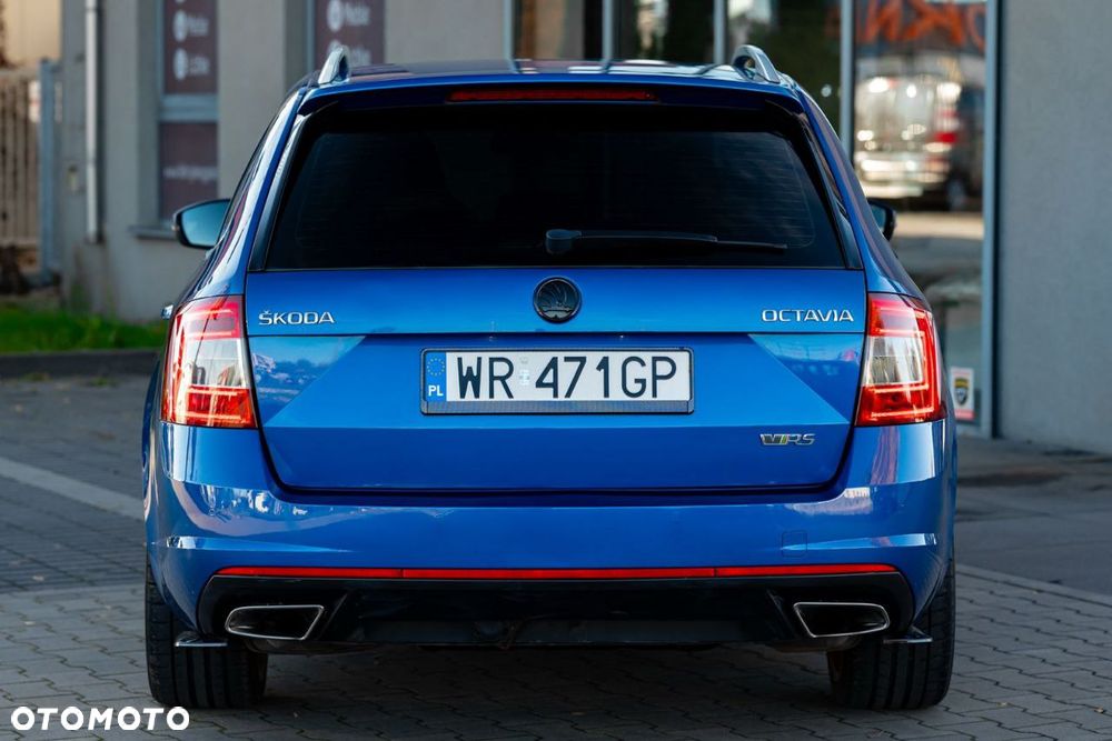 Skoda Octavia 2.0 TSI RS DSG - 14
