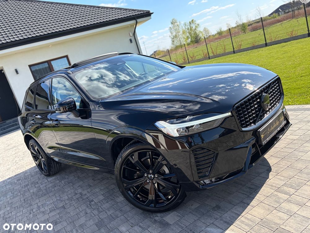 Volvo XC 60 B5 B AWD Plus Black Edition - 9