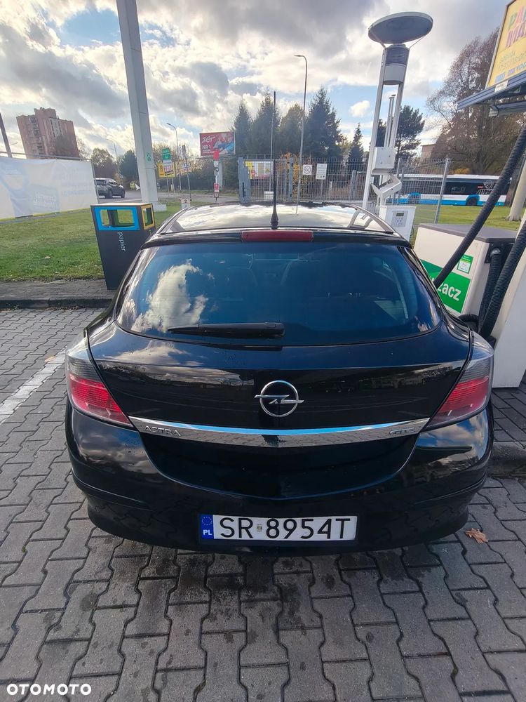 Opel Astra - 4