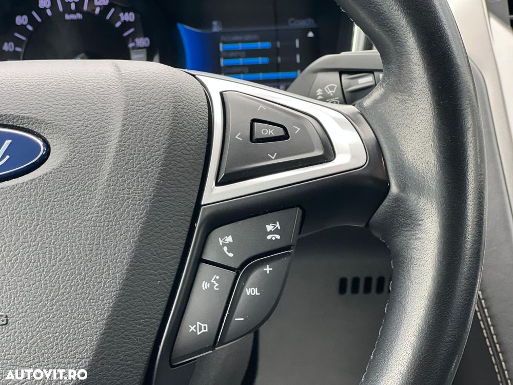 Ford Mondeo 2.0 HEV Vignale - 22