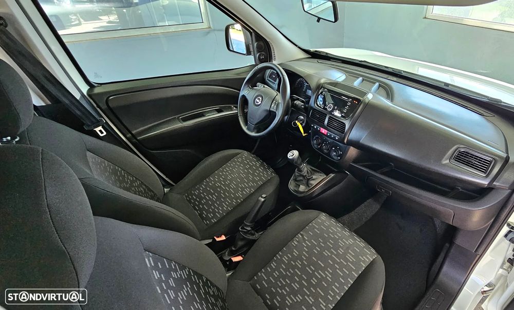 Opel Combo Tour 1.3 CDTi L1H1 S/S - 24