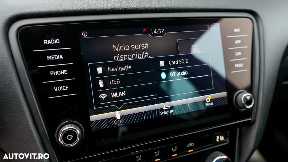 Skoda Octavia 1.6 TDI DSG Ambition - 13