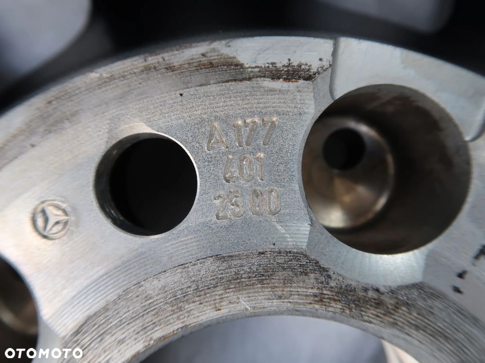 W39 Felga Mercedes A1774012500 8,5x19et46 - 6