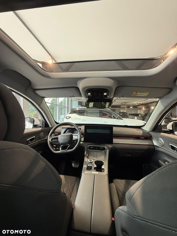 Chery Tiggo 8 - 4