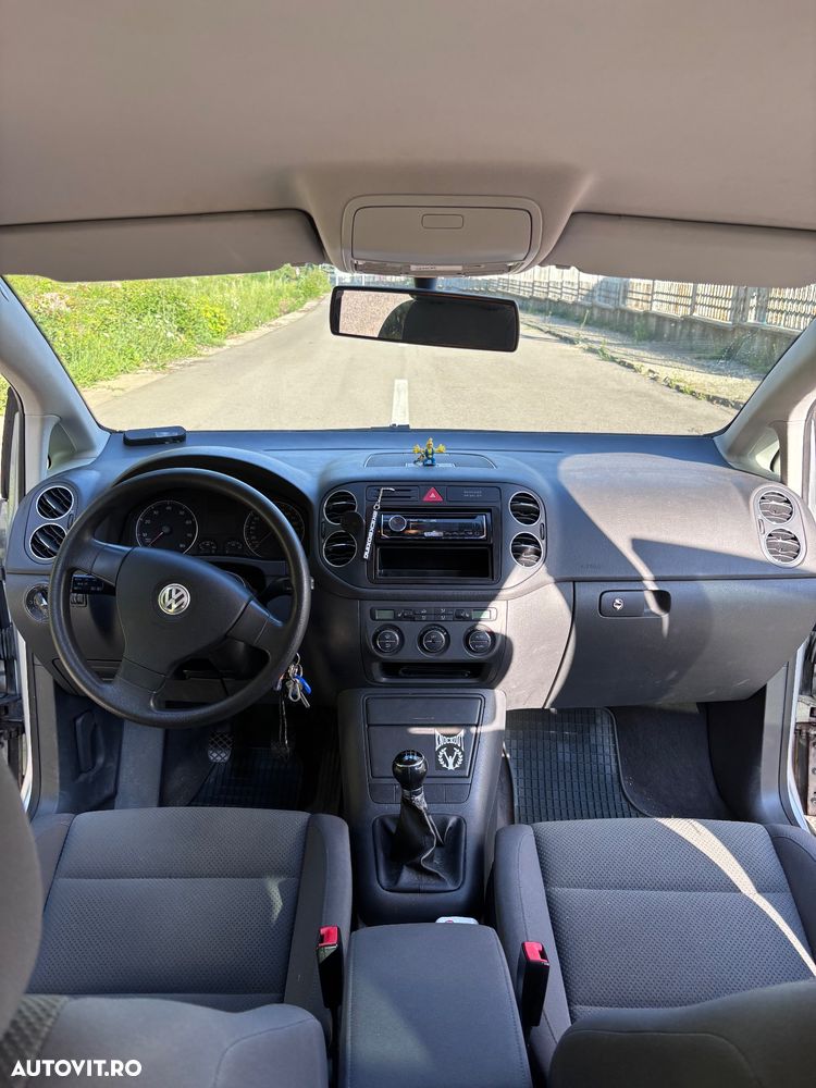 Volkswagen Golf Plus - 6