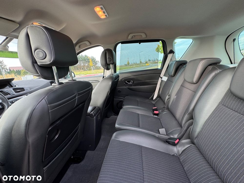 Renault Scenic ENERGY TCe 115 Bose Edition - 20