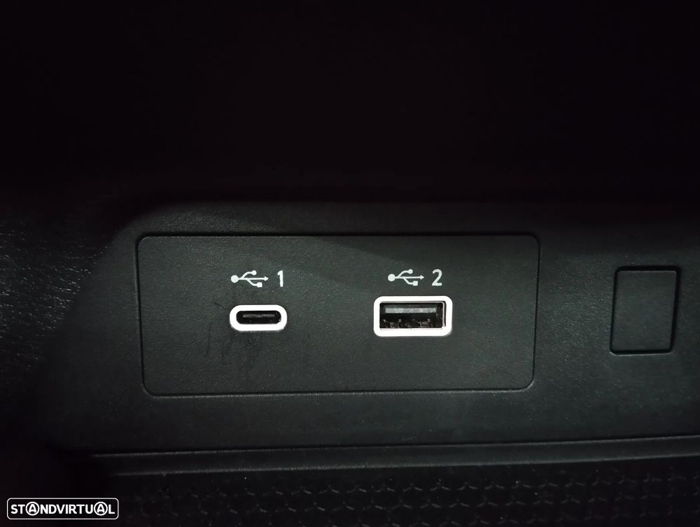 Nissan Juke 1.0 DIG-T Acenta+ DCT - 32