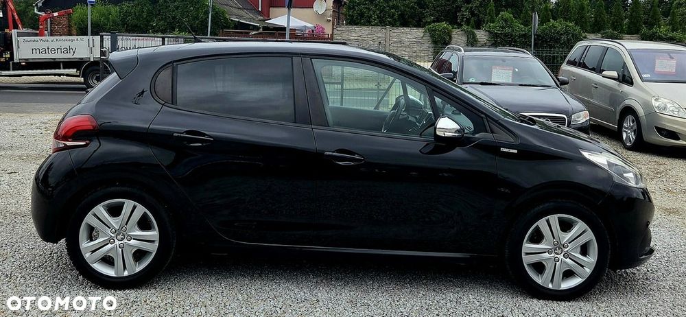 Peugeot 208 - 39