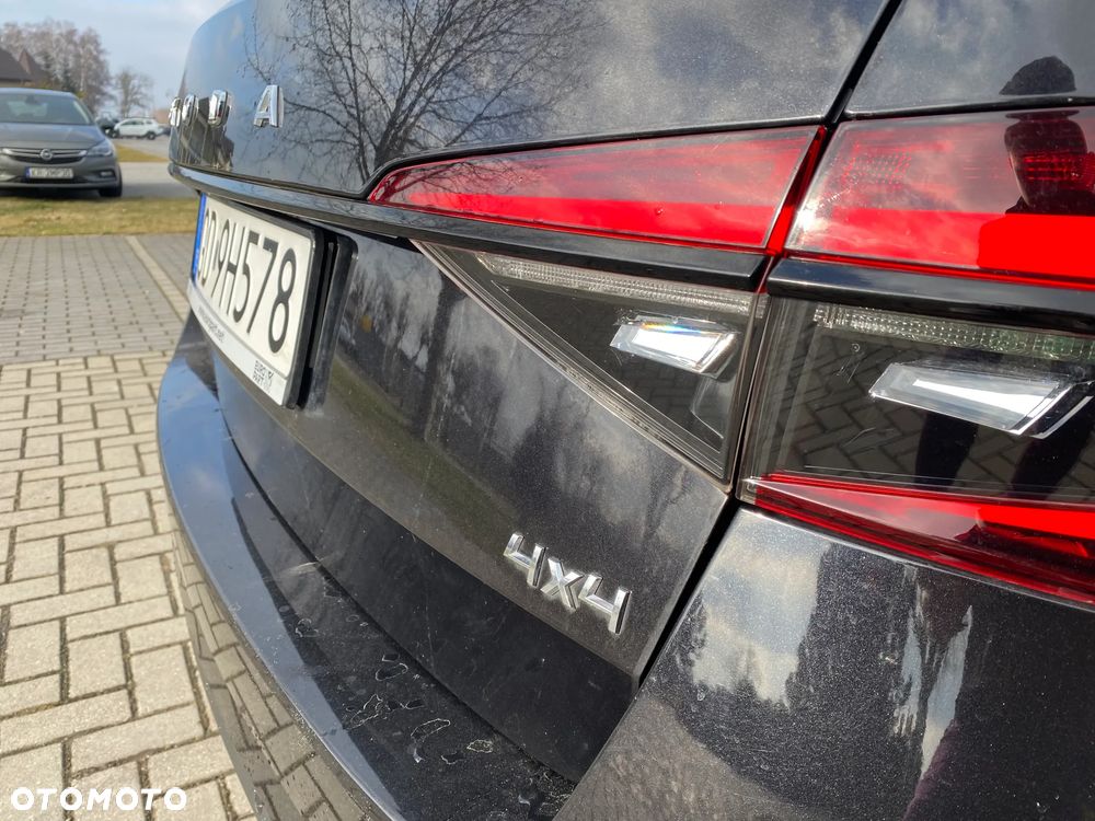 Skoda Superb 2.0 TDI 4x4 Sportline DSG - 13