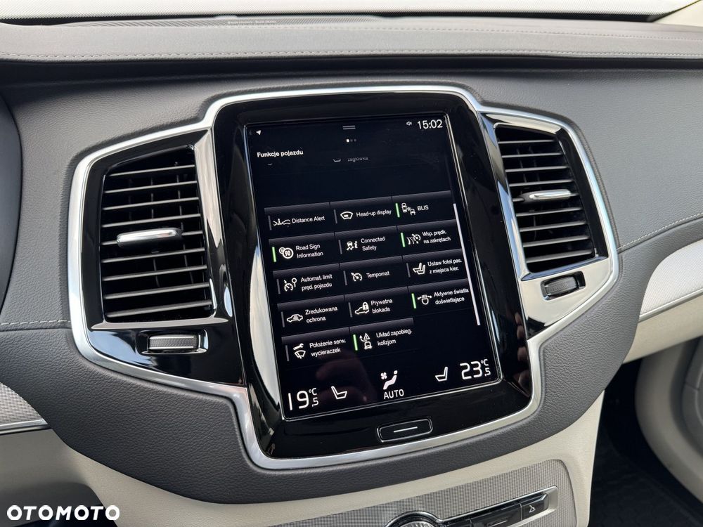 Volvo XC 90 - 19