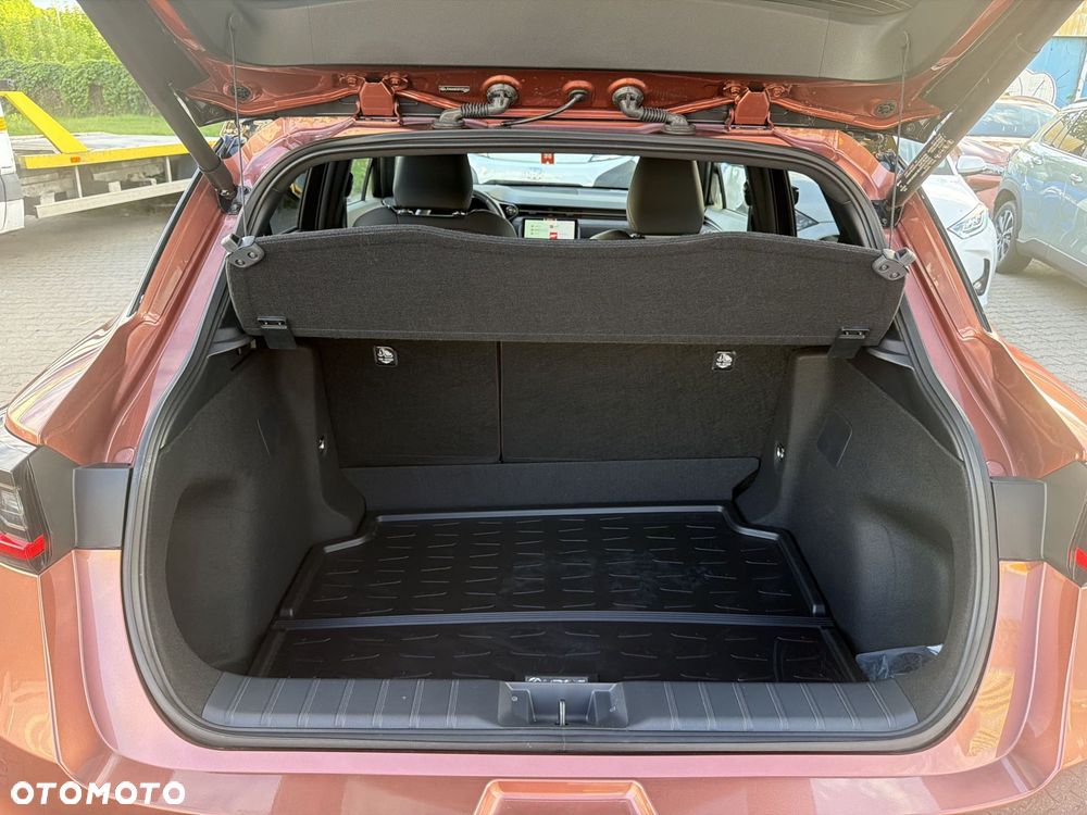 Lexus LBX 1.5 Hybrid Original Edition - 13