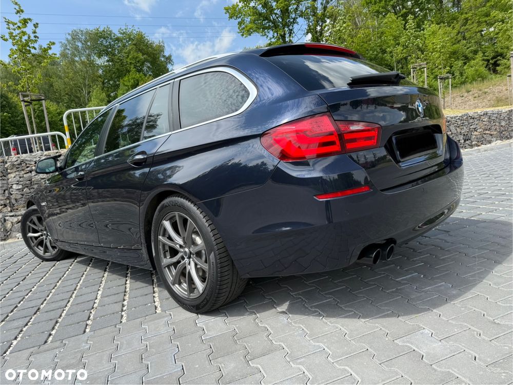BMW Seria 5 530i Touring - 6