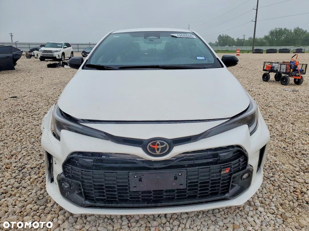 Toyota GR Corolla - 2