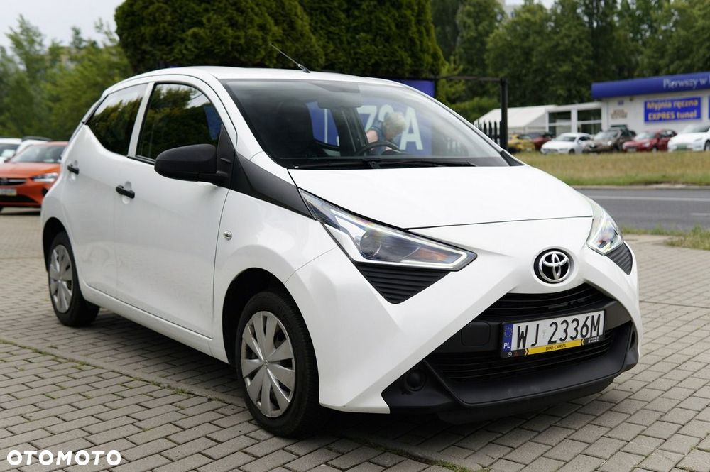 Toyota Aygo x - 3