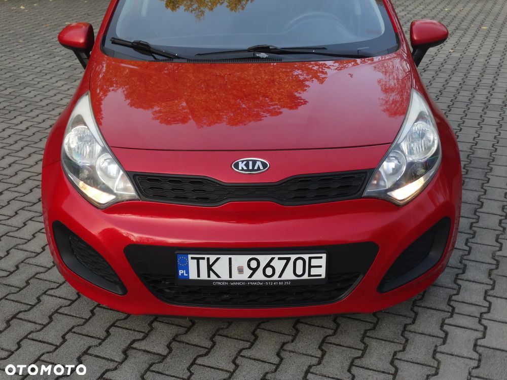 Kia Rio - 13