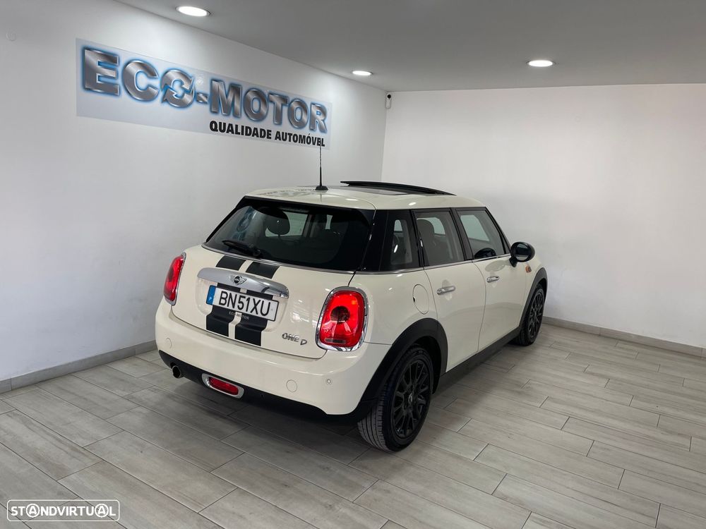 MINI 5 Portas One D - 3