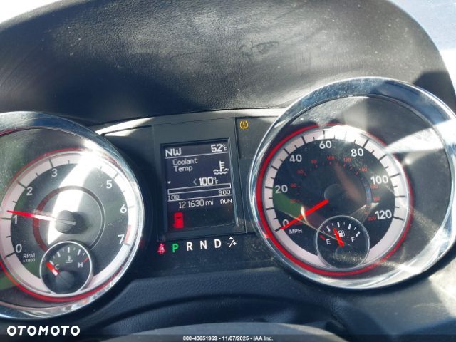 Dodge Grand Caravan 3.6 R/T - 25