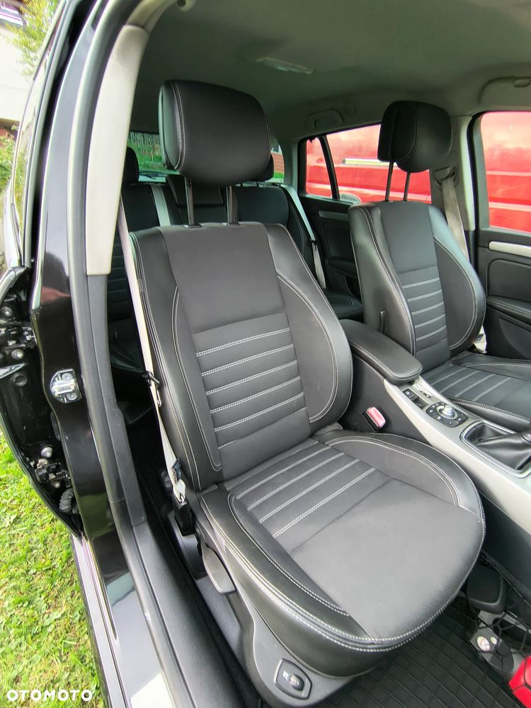 Renault Laguna 2.0 dCi Bose Edition - 17