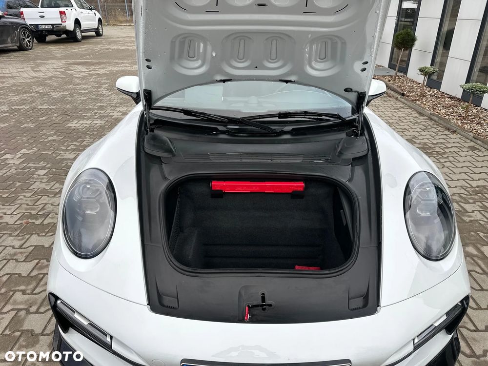 Porsche 911 Turbo S - 17