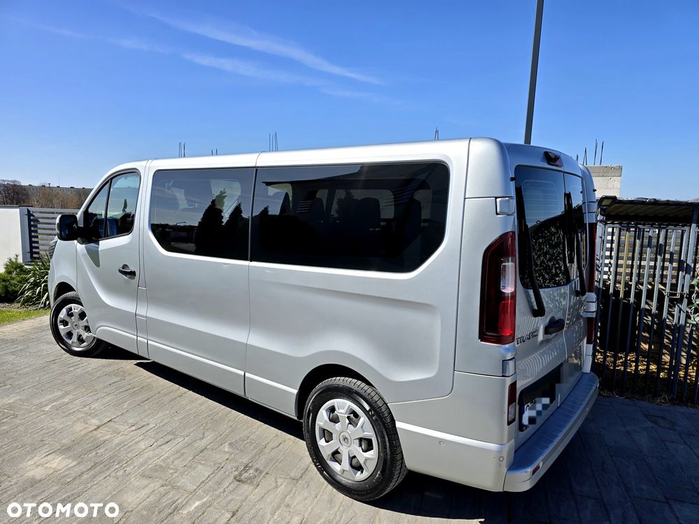 Renault Trafic - 19